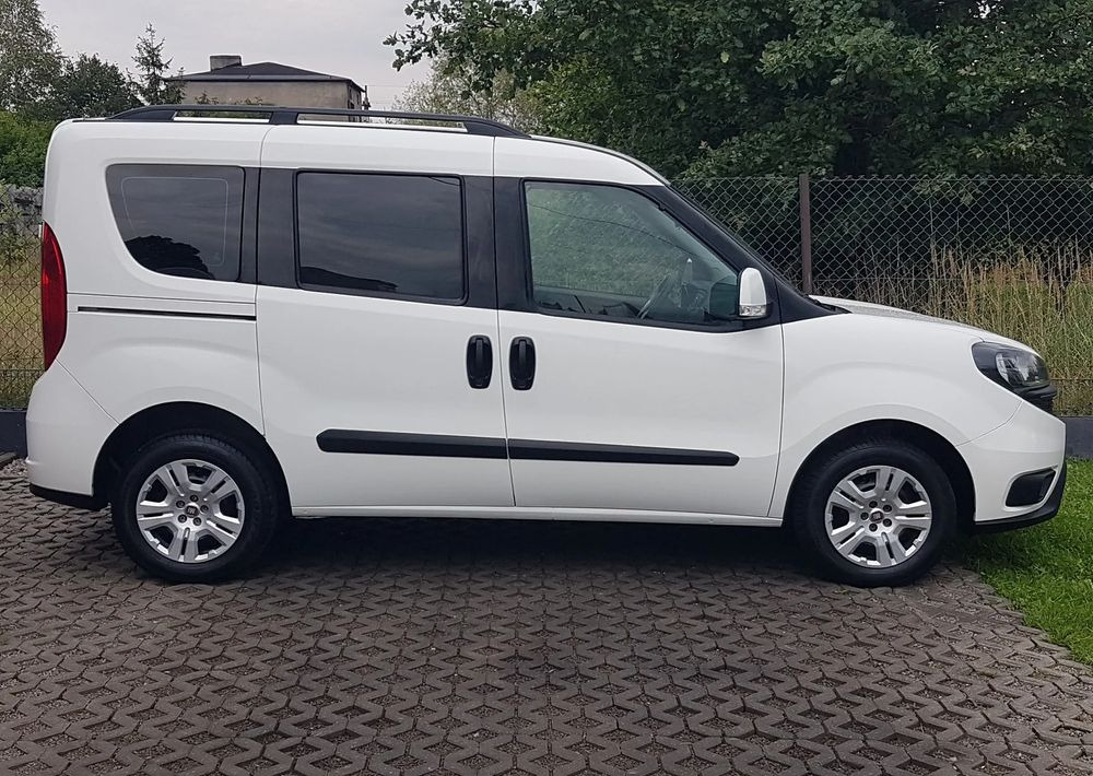 Легковой автомобиль Fiat Doblo 1.6 Multijet 16V Easy: фото 12