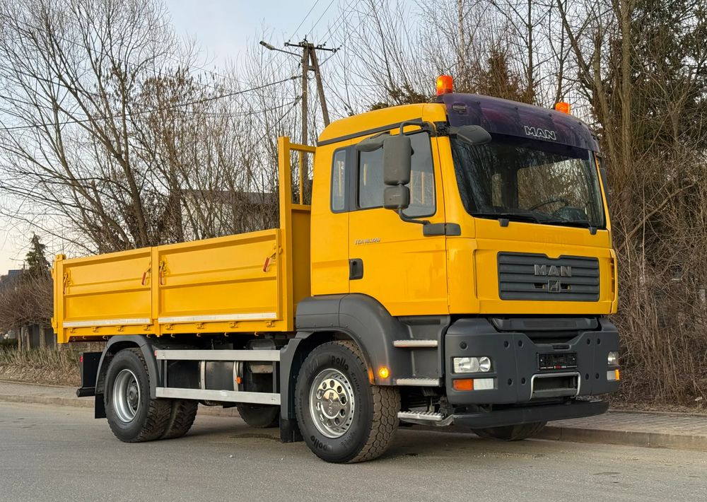 MAN * MAN TGA 18-320 * Kiper Wywrotka * 4x2 * Kran * Sprowadzony* Bardzo Dobry Stan - Самосвал: фото 2 MAN * MAN TGA 18-320 * Kiper Wywrotka * 4x2 * Kran * Sprowadzony* Bardzo Dobry Stan - Самосвал: фото 2