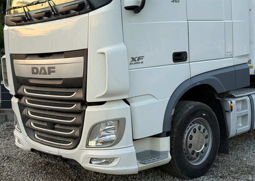 DAF * Zestaw * DAF 106 Euro 6 + Naczepa Krone * Bardzo Dobry Stan - Тягач, Тентованный полуприцеп: фото 2 DAF * Zestaw * DAF 106 Euro 6 + Naczepa Krone * Bardzo Dobry Stan - Тягач, Тентованный полуприцеп: фото 2