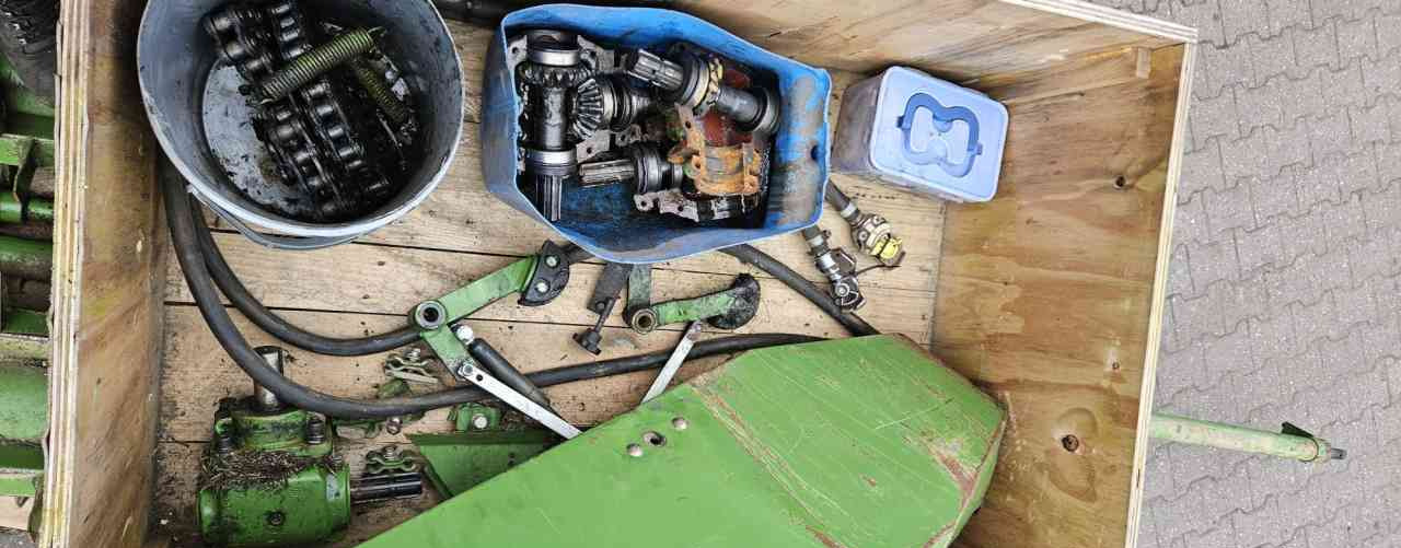 Bergmann Royal doseerwalsen, onderdelen, parts, diversen - Самозагружающийся прицеп: фото 3 Bergmann Royal doseerwalsen, onderdelen, parts, diversen - Самозагружающийся прицеп: фото 3