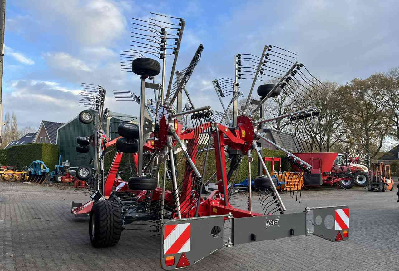 Massey Ferguson RK 1254 TRC Gen 2 zwadhark weidebouwmachines - Сеноворошилка: фото 5 Massey Ferguson RK 1254 TRC Gen 2 zwadhark weidebouwmachines - Сеноворошилка: фото 5