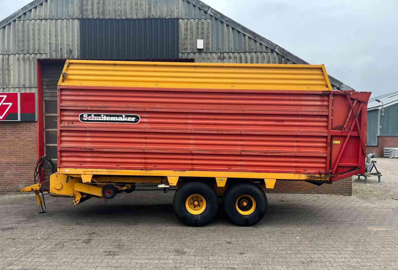 Schuitemaker Rapide 100S Opraapwagen, ladewagen, weidebouwmachines - Самозагружающийся прицеп: фото 2 Schuitemaker Rapide 100S Opraapwagen, ladewagen, weidebouwmachines - Самозагружающийся прицеп: фото 2