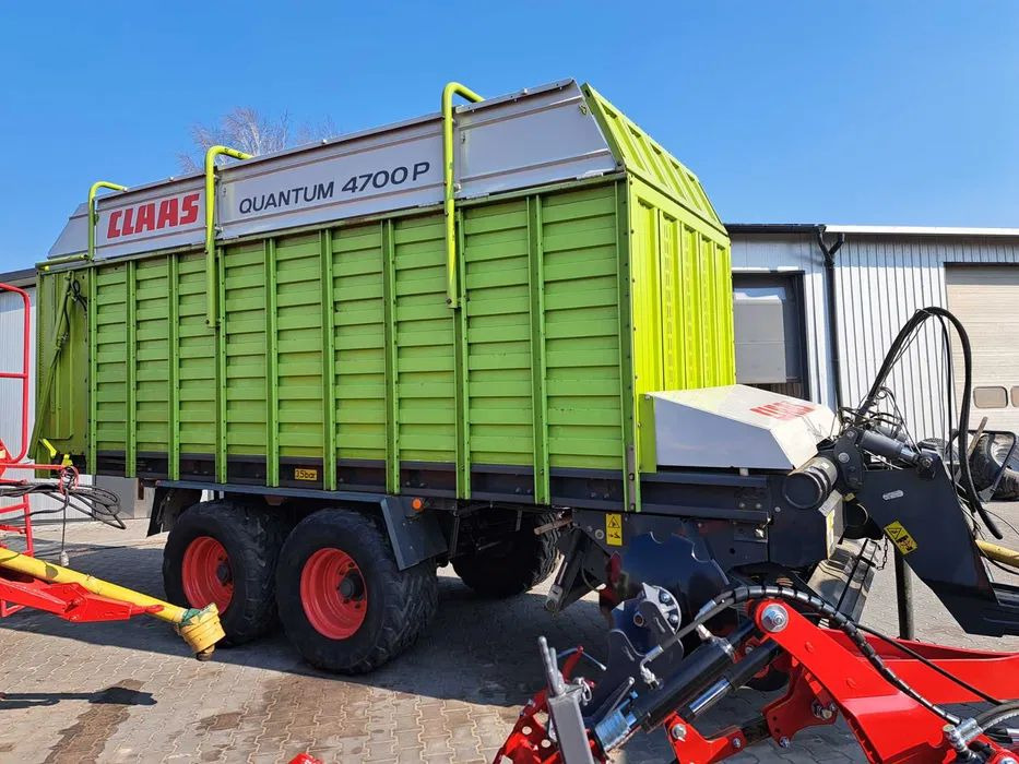 Claas Qantum 4700 P przyczepa samozbierająca - Самозагружающийся прицеп: фото 3 Claas Qantum 4700 P przyczepa samozbierająca - Самозагружающийся прицеп: фото 3