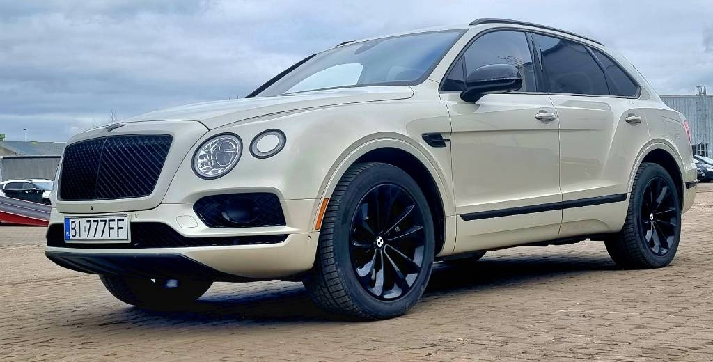 Легковой автомобиль Bentley BENTAYGA 6.0 W12: фото 10