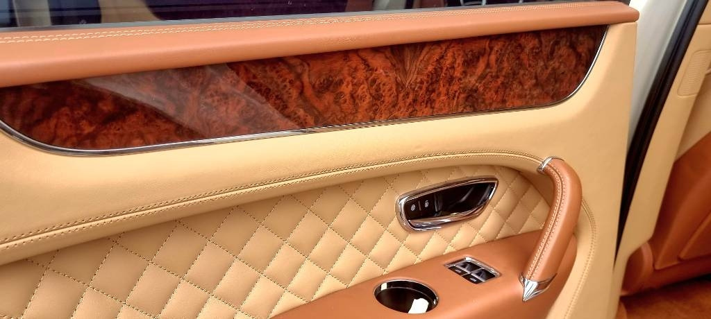 Легковой автомобиль Bentley BENTAYGA 6.0 W12: фото 20