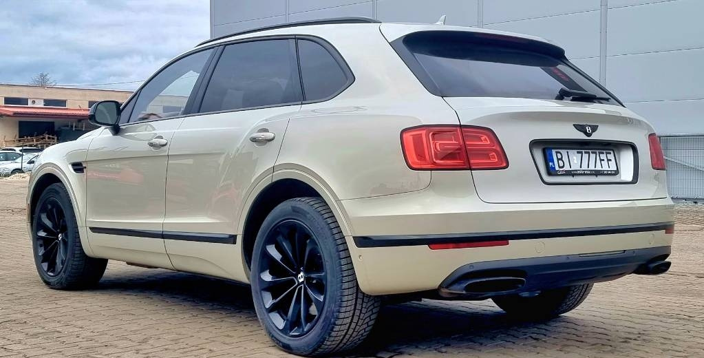 Легковой автомобиль Bentley BENTAYGA 6.0 W12: фото 8