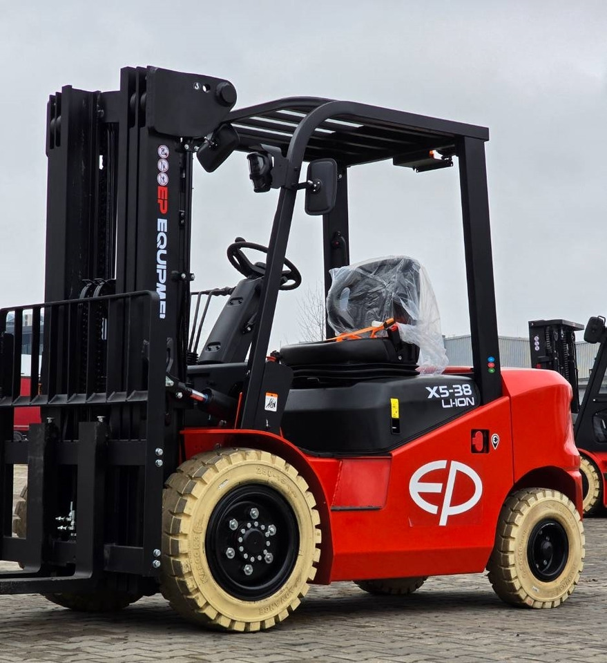 EP EFL382 X5 LI-ON - Электропогрузчик: фото 4 EP EFL382 X5 LI-ON - Электропогрузчик: фото 4