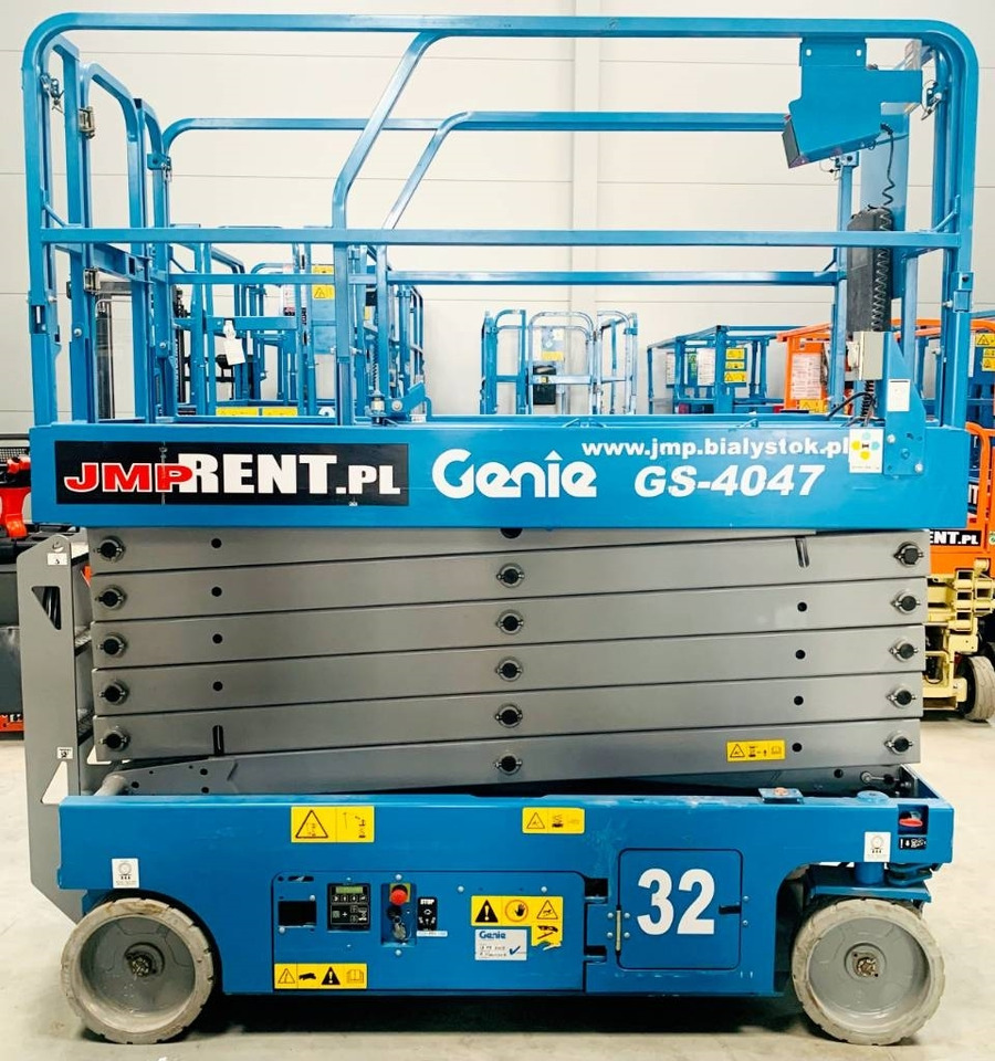 Genie GS 4047 - Ножничный подъемник: фото 1 Genie GS 4047 - Ножничный подъемник: фото 1