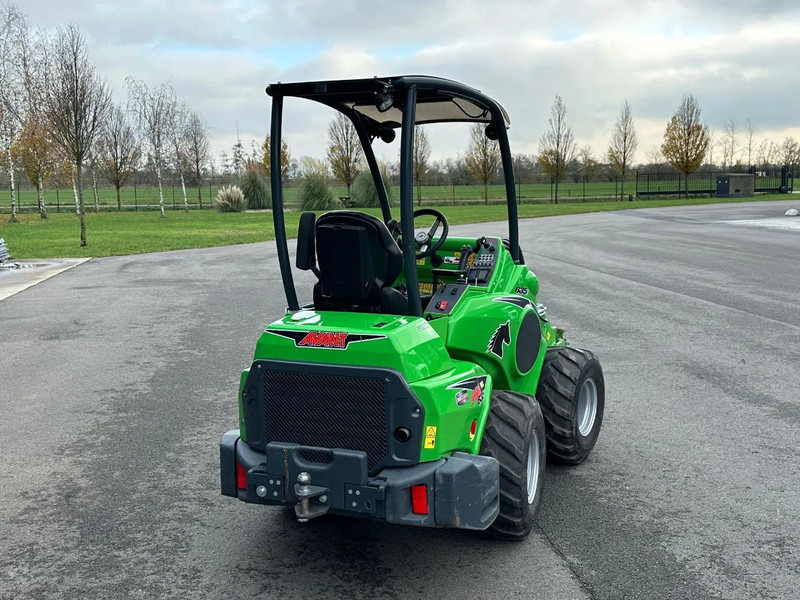 Avant 635i mini-shovel - Гусеничный мини-погрузчик: фото 4 Avant 635i mini-shovel - Гусеничный мини-погрузчик: фото 4