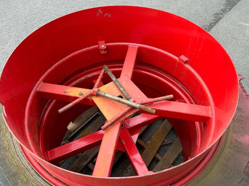 Taurus dubbellucht wielen - Шины и диски для Сельскохозяйственной техники: фото 5 Taurus dubbellucht wielen - Шины и диски для Сельскохозяйственной техники: фото 5