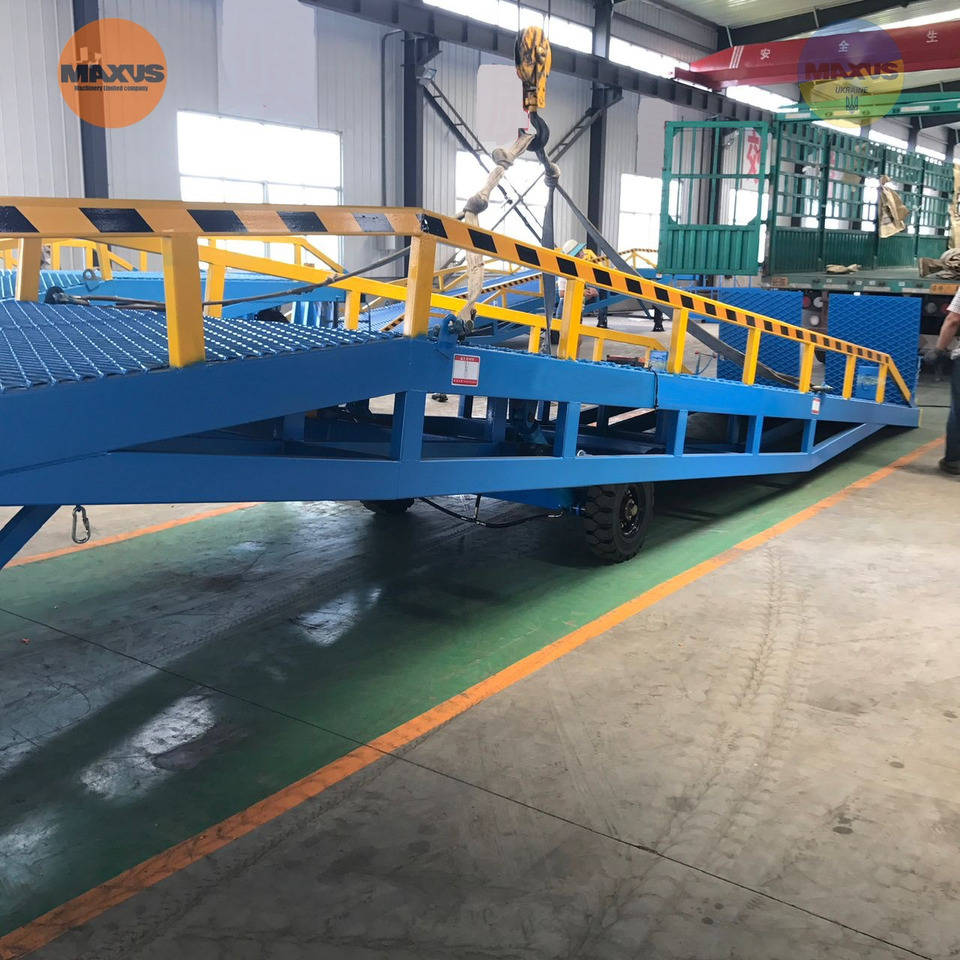 Maxus Mobilna Rampa załadunkowa 10ton/NEW mobile loading ramp with a capacity of 10 tons/NEUE mobile Ladebühne mit einer Kapazität von 10 Tonnen/Rampă mobilă de încărcare nouă cu capacitate de 10 tone/Maxus - Погрузочная рампа: фото 1 Maxus Mobilna Rampa załadunkowa 10ton/NEW mobile loading ramp with a capacity of 10 tons/NEUE mobile Ladebühne mit einer Kapazität von 10 Tonnen/Rampă mobilă de încărcare nouă cu capacitate de 10 tone/Maxus - Погрузочная рампа: фото 1
