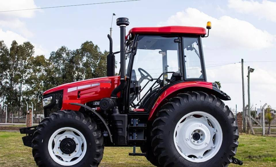 NEW MAXUS 116 HP 4x4 Tractor Euro 5 Warranty | НОВИЙ MAXUS 116 К.с. Трактор 4x4 Євро 5 Гарантія - Трактор: фото 4 NEW MAXUS 116 HP 4x4 Tractor Euro 5 Warranty | НОВИЙ MAXUS 116 К.с. Трактор 4x4 Євро 5 Гарантія - Трактор: фото 4