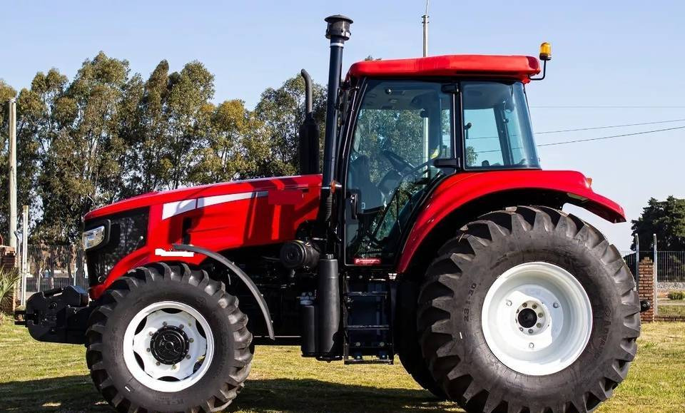 NEW MAXUS X130X HP 4x4 Tractor Euro 5 Warranty up to 10 YEARS | НОВИЙ MAXUS X130X К.с. 4x4 Трактор Євро 5 Гарантія до 10 РОКІВ - Трактор: фото 1 NEW MAXUS X130X HP 4x4 Tractor Euro 5 Warranty up to 10 YEARS | НОВИЙ MAXUS X130X К.с. 4x4 Трактор Євро 5 Гарантія до 10 РОКІВ - Трактор: фото 1