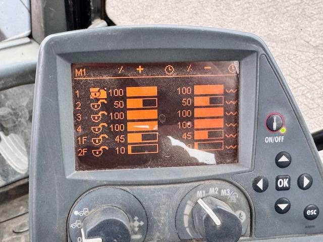 Valtra T172 Direct FH+PTO, 6772 uur! - Трактор: фото 2 Valtra T172 Direct FH+PTO, 6772 uur! - Трактор: фото 2
