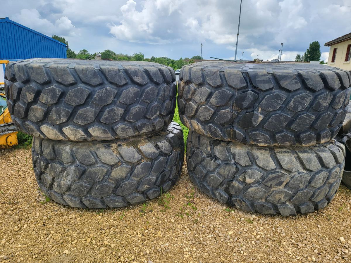 Bridgestone - Шина для Строительной техники: фото 2 Bridgestone - Шина для Строительной техники: фото 2