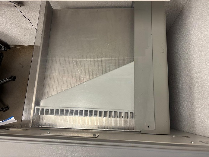 POLAR 66 - Бумагорезательная машина: фото 4 POLAR 66 - Бумагорезательная машина: фото 4