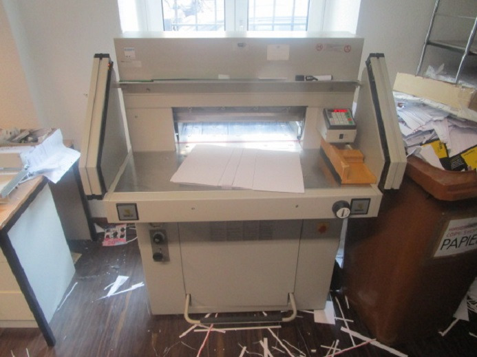 STAPELSCHNEIDER EBA 551 LT - Бумагорезательная машина: фото 1 STAPELSCHNEIDER EBA 551 LT - Бумагорезательная машина: фото 1