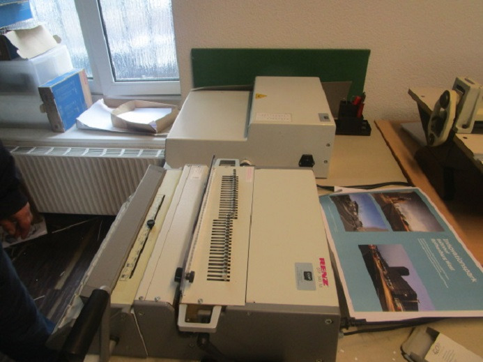WIRO BINDER HALBAUTOMAT RENZ ECL360 - Печатное оборудование: фото 2 WIRO BINDER HALBAUTOMAT RENZ ECL360 - Печатное оборудование: фото 2