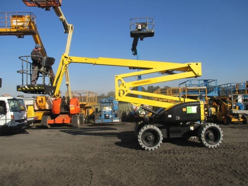 Niftylift HR 17 D 4x4 - Коленчатый подъемник: фото 1 Niftylift HR 17 D 4x4 - Коленчатый подъемник: фото 1