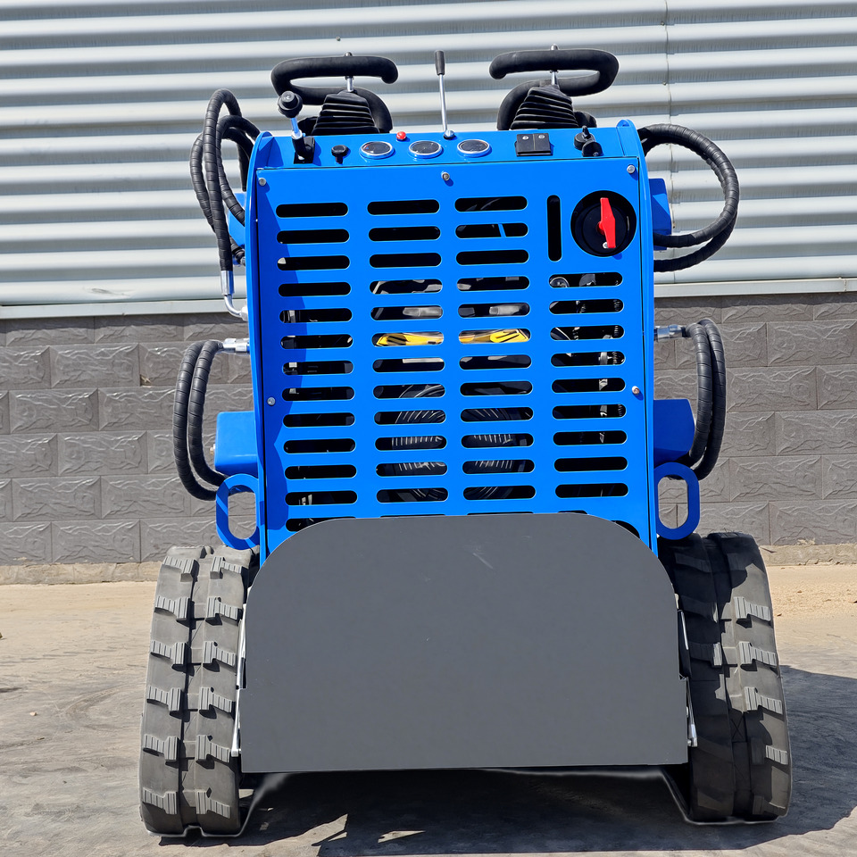 LEZUM LA380 Mini Skid Steer Loader Compact Track Diesel Cheap Mini Skid Steer Loader For Sale With Mini Skid Steer Attachments 4 In 1 Bucket - Мини-погрузчик с бортовым поворотом: фото 4 LEZUM LA380 Mini Skid Steer Loader Compact Track Diesel Cheap Mini Skid Steer Loader For Sale With Mini Skid Steer Attachments 4 In 1 Bucket - Мини-погрузчик с бортовым поворотом: фото 4