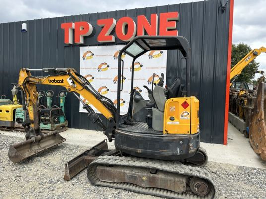 Bobcat E26 à 18900 € HT - Мини-экскаватор: фото 2 Bobcat E26 à 18900 € HT - Мини-экскаватор: фото 2