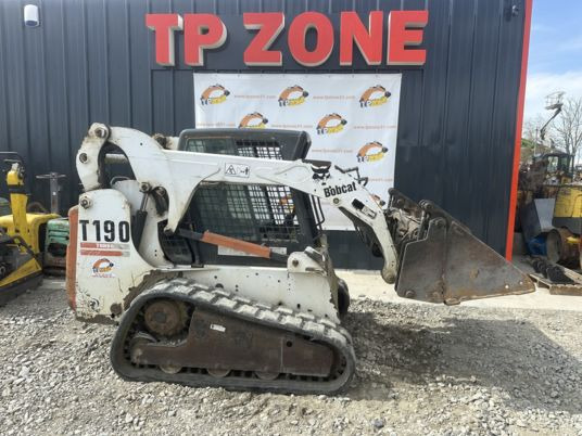 Bobcat T190 à 18500 € HT - Мини-погрузчик с бортовым поворотом: фото 1 Bobcat T190 à 18500 € HT - Мини-погрузчик с бортовым поворотом: фото 1
