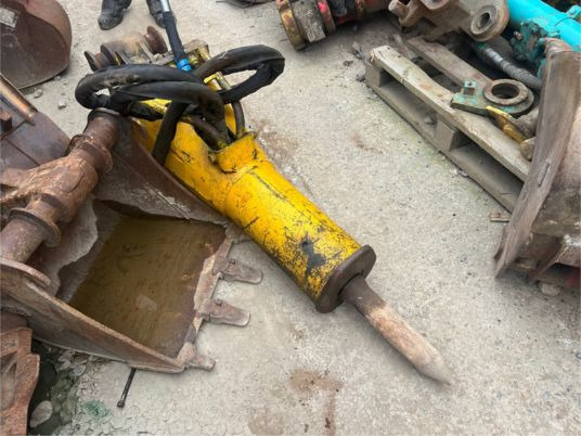 Brh montabert - SC22 - Гидромолот: фото 3 Brh montabert - SC22 - Гидромолот: фото 3