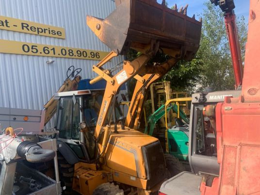 Case 580 SUPER LE Ride Control - Экскаватор-погрузчик: фото 3 Case 580 SUPER LE Ride Control - Экскаватор-погрузчик: фото 3