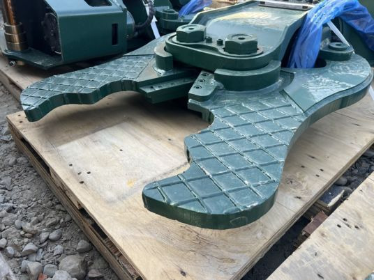 Pince de démolition pour pelle de 4T à 8T - Гидроножницы: фото 4 Pince de démolition pour pelle de 4T à 8T - Гидроножницы: фото 4