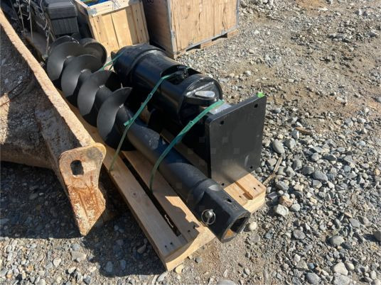 Tariere hydraulique pour pelle de 14T à 20T - Бур: фото 4 Tariere hydraulique pour pelle de 14T à 20T - Бур: фото 4