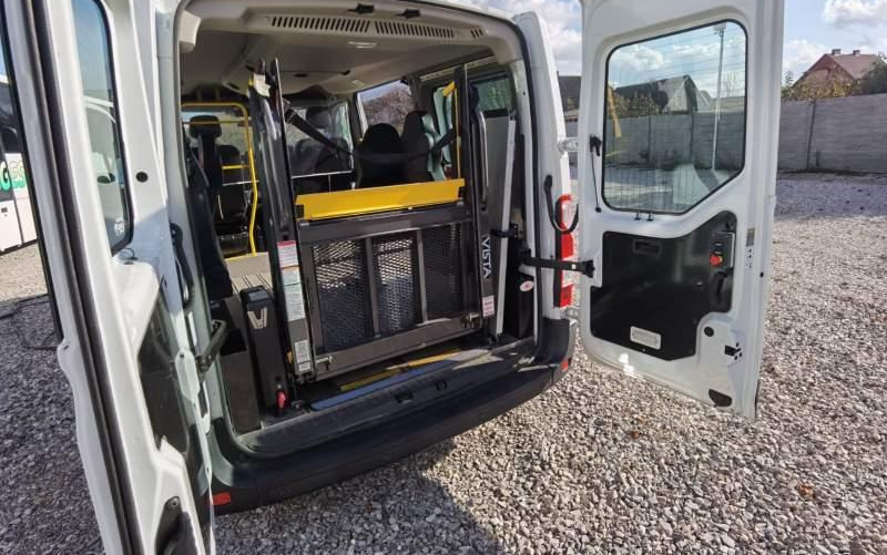 Микроавтобус, Пассажирский фургон Renault Master przewóz osób niepełnosprawnych 2  SZTUKI: фото 12