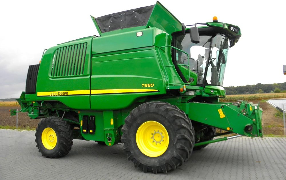 John Deere T660 2014 Rok, heder 7,6m, 2700 mtg na silniku, Najbogatsza Wersja, Nie Malowany, Stan Idealny - Зерноуборочный комбайн: фото 2 John Deere T660 2014 Rok, heder 7,6m, 2700 mtg na silniku, Najbogatsza Wersja, Nie Malowany, Stan Idealny - Зерноуборочный комбайн: фото 2