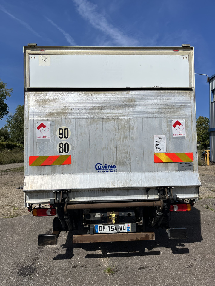Грузовик с закрытым кузовом Iveco Eurocargo 100E22 caisse double cabine 7 places: фото 14