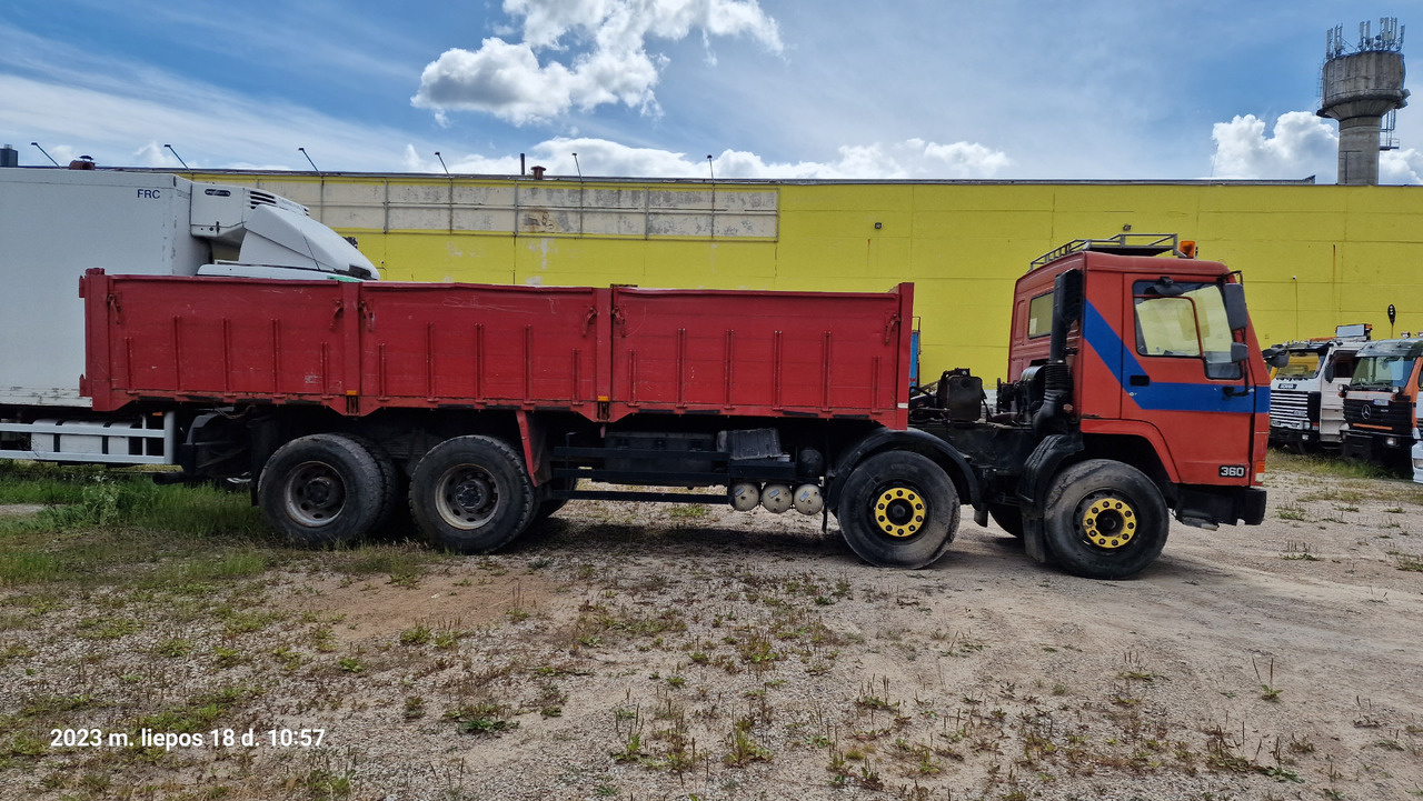 VOLVO FL 10 8x4 - Самосвал: фото 4 VOLVO FL 10 8x4 - Самосвал: фото 4