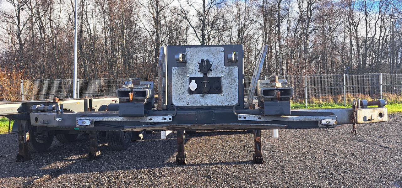 RENDERS EURO 922 - Полуприцеп-контейнеровоз/ Сменный кузов: фото 3 RENDERS EURO 922 - Полуприцеп-контейнеровоз/ Сменный кузов: фото 3