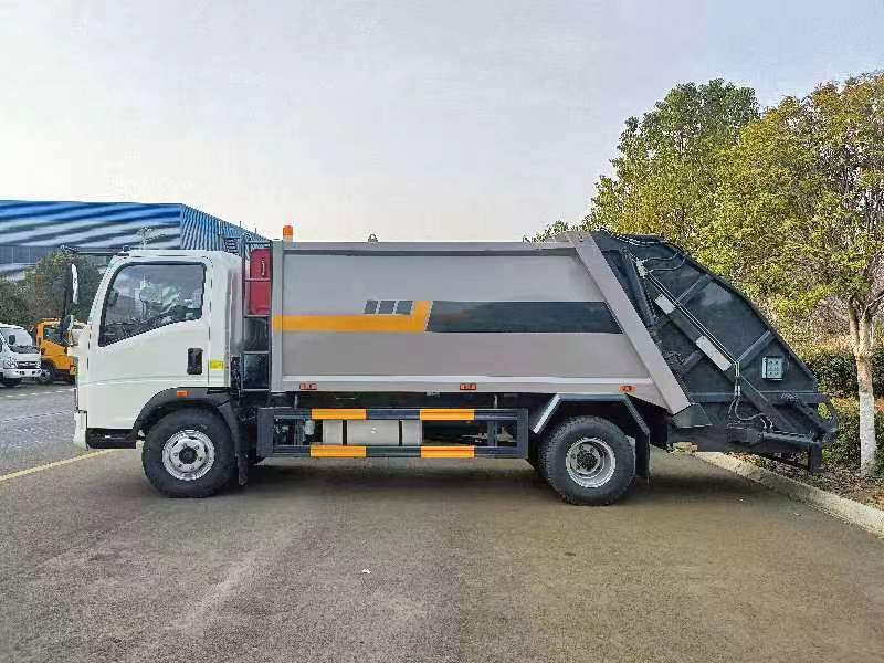 Sinotruk Howo new truck - Мусоровоз: фото 3 Sinotruk Howo new truck - Мусоровоз: фото 3