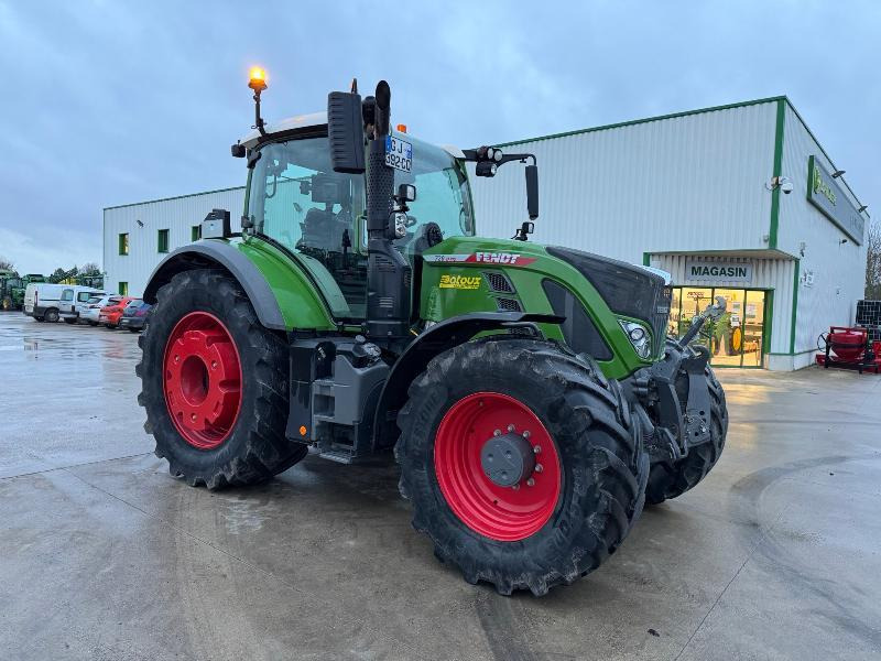FENDT 720 PROFI PLUS - Трактор: фото 3 FENDT 720 PROFI PLUS - Трактор: фото 3