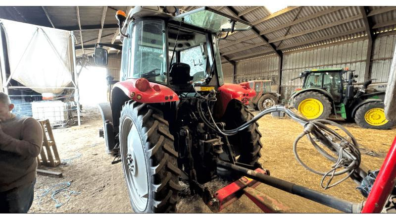 MASSEY-FERGUSON 5460 - Трактор: фото 2 MASSEY-FERGUSON 5460 - Трактор: фото 2