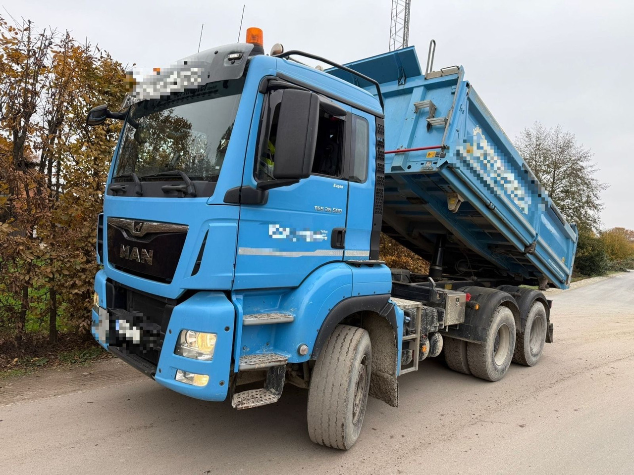 MAN 26.500 - Самосвал: фото 1 MAN 26.500 - Самосвал: фото 1