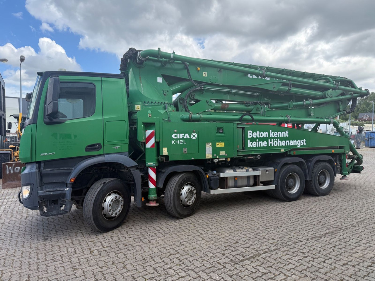 Mercedes-Benz Mercedes 32.40 CIFA K 42 L Betonpumpe - Автобетононасос: фото 2 Mercedes-Benz Mercedes 32.40 CIFA K 42 L Betonpumpe - Автобетононасос: фото 2