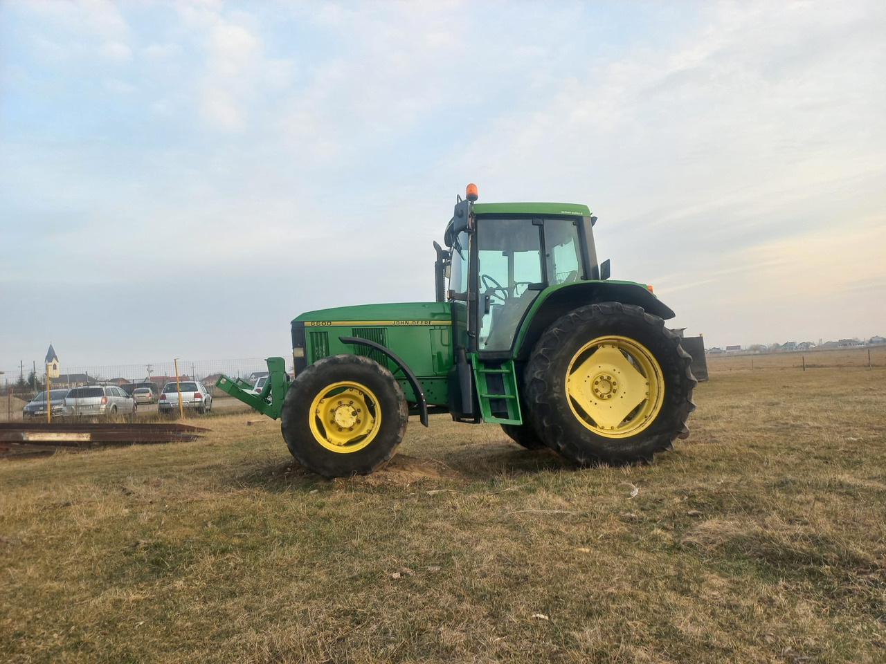JOHN DEERE 6600 TRACTOR - Трактор: фото 4 JOHN DEERE 6600 TRACTOR - Трактор: фото 4