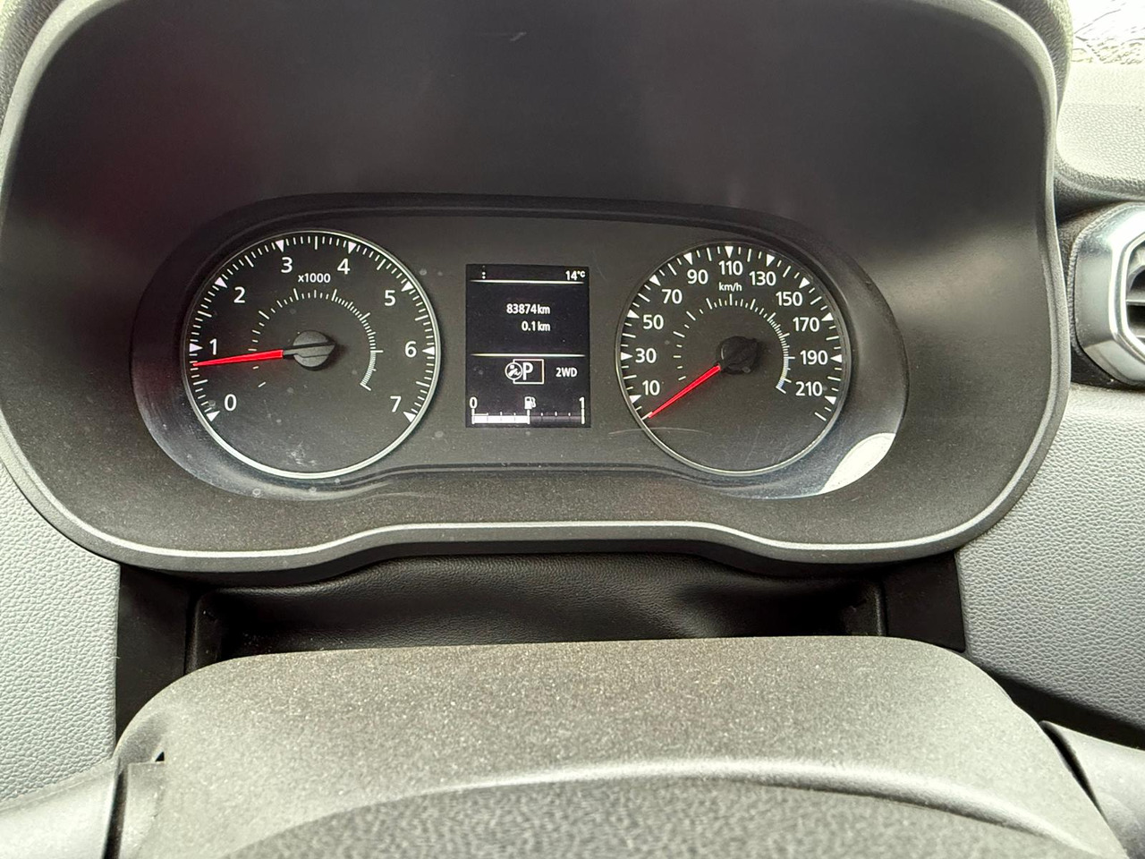 Внедорожник RENAULT DUSTER 4X4: фото 8
