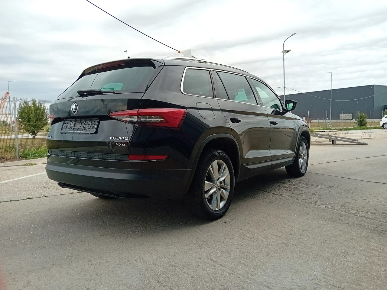 SKODA KODIAQ 2.0 TDI 4×4 DSG, TOP !!! - Внедорожник: фото 5 SKODA KODIAQ 2.0 TDI 4×4 DSG, TOP !!! - Внедорожник: фото 5