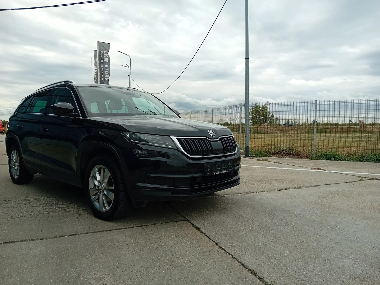 SKODA KODIAQ 2.0 TDI 4×4 DSG, TOP !!! - Внедорожник: фото 3 SKODA KODIAQ 2.0 TDI 4×4 DSG, TOP !!! - Внедорожник: фото 3