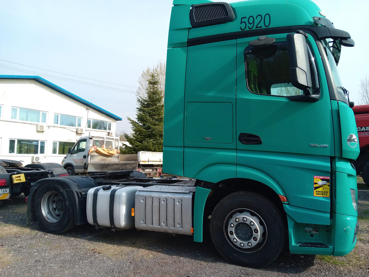 Mercedes-Benz Actros 18.45 - Тягач: фото 4 Mercedes-Benz Actros 18.45 - Тягач: фото 4