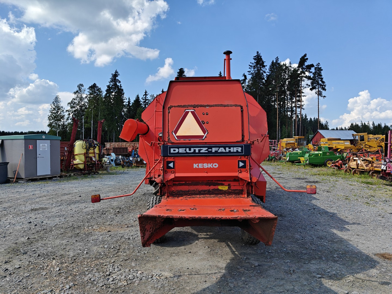 Deutz-Fahr M1080 - Зерноуборочный комбайн: фото 3 Deutz-Fahr M1080 - Зерноуборочный комбайн: фото 3