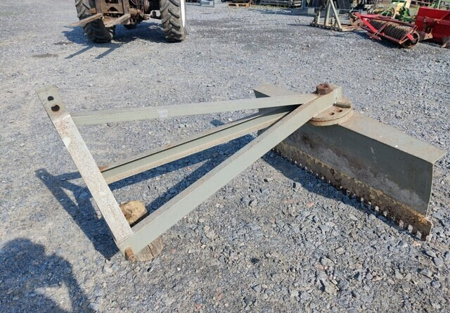 Perälevy 160cm - ympäripyörivä - Отвал для Сельскохозяйственной техники: фото 1 Perälevy 160cm - ympäripyörivä - Отвал для Сельскохозяйственной техники: фото 1