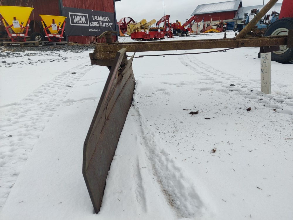 Perälevy 200cm pikkutraktoriin - Отвал для Сельскохозяйственной техники: фото 5 Perälevy 200cm pikkutraktoriin - Отвал для Сельскохозяйственной техники: фото 5