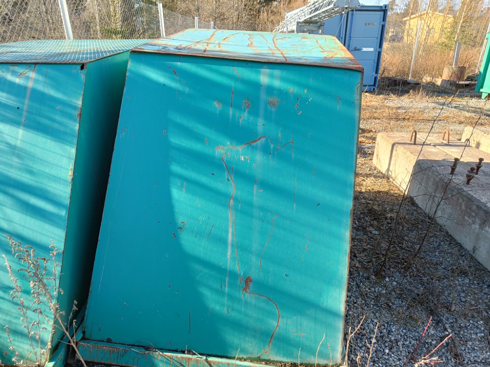 Roskakipperi 2 m3 - Бункер накопитель: фото 2 Roskakipperi 2 m3 - Бункер накопитель: фото 2