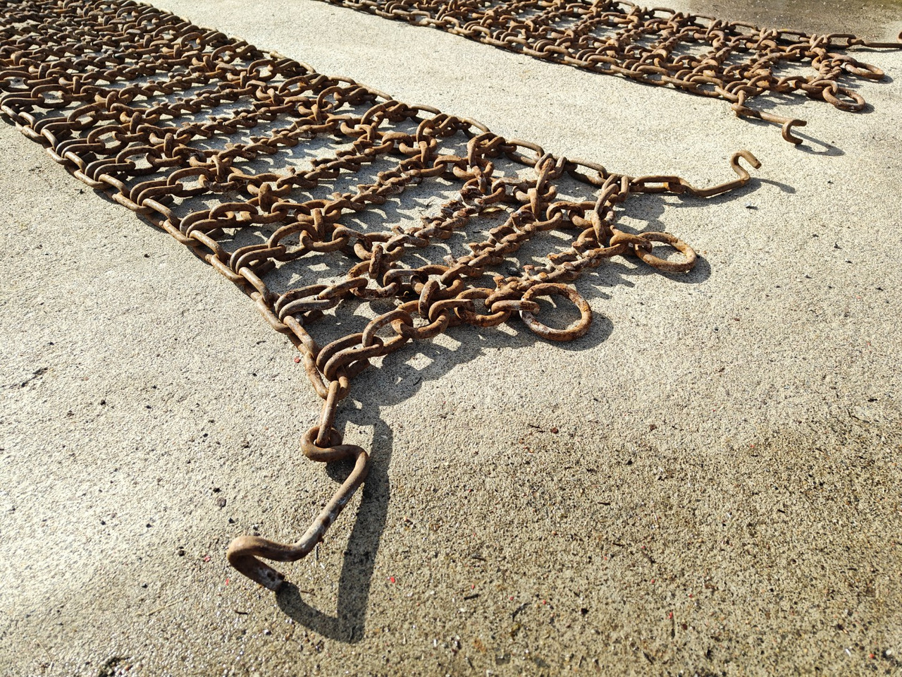 Piikkiketjut 12.4x38 traktoriin - Сельскохозяйственная техника: фото 5 Piikkiketjut 12.4x38 traktoriin - Сельскохозяйственная техника: фото 5